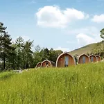 Semesterpark Lowside Farm Glamping