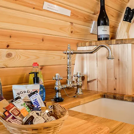 Lowside Farm Glamping * Траутбек