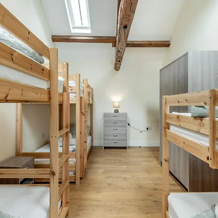 Lowside Farm Glamping * 特劳特贝克
