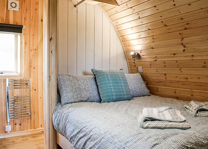 Aldeamento Turístico Lowside Farm Glamping *